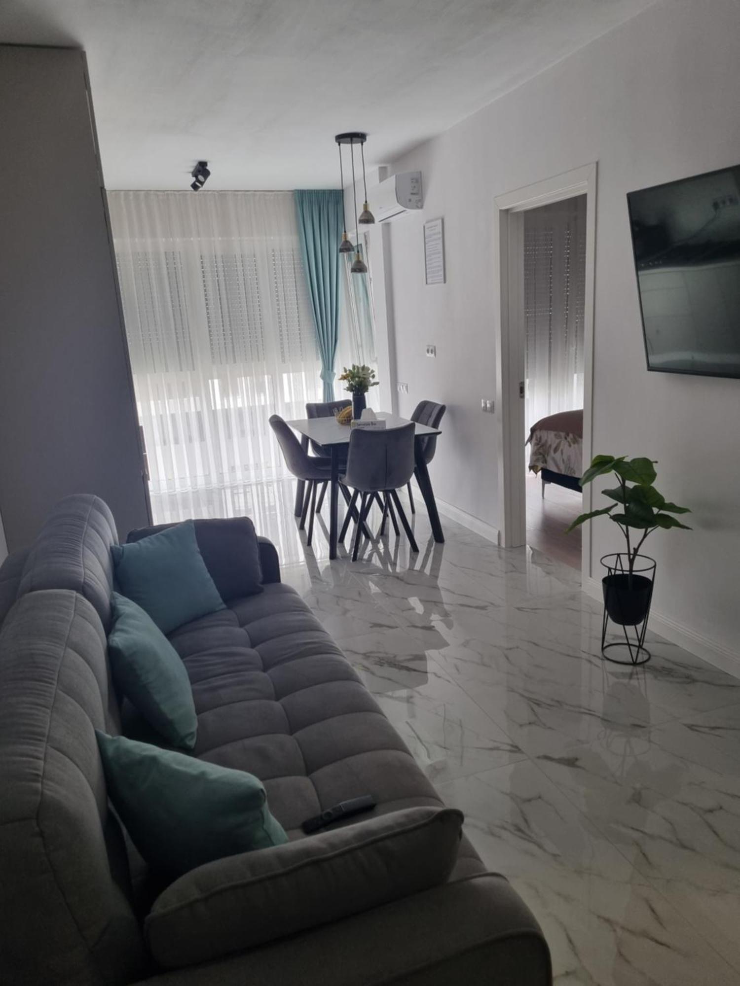 Roxana Residence Oradea Exterior foto